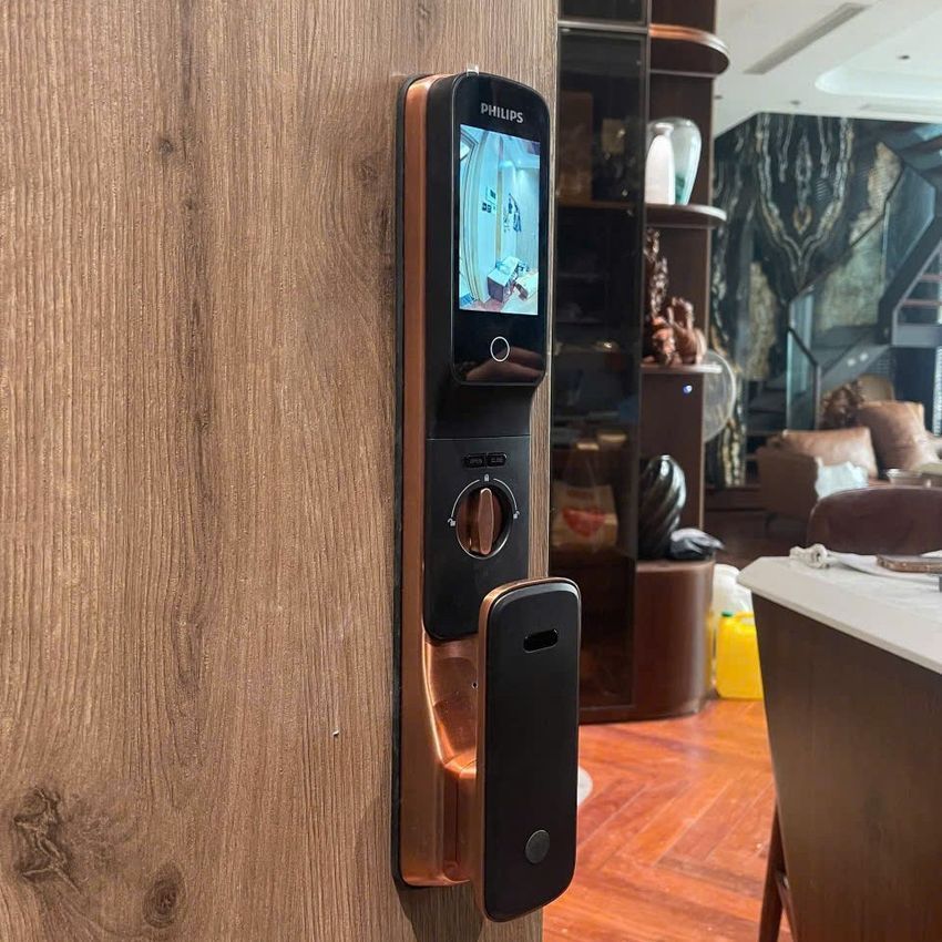 Khóa cửa nhận diện khuôn mặt Philips DDL709 camera, app wifi, video call